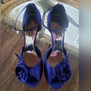 Karen Millen blue heels